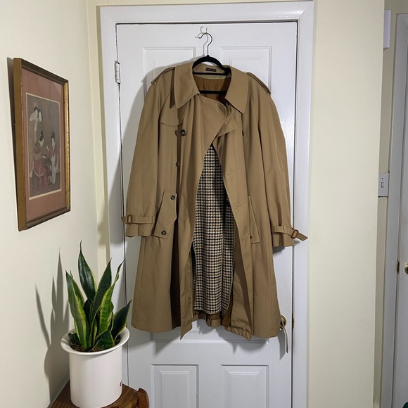Vintage Mercedes Khaki/Tan Mid-Length Trench Coat - Picture 7 of 15